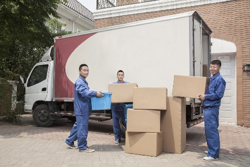 Flexible storage space in Kennington for renters and families