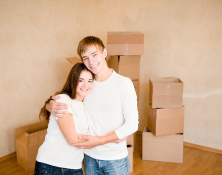 Secure storage space for students near Kennington