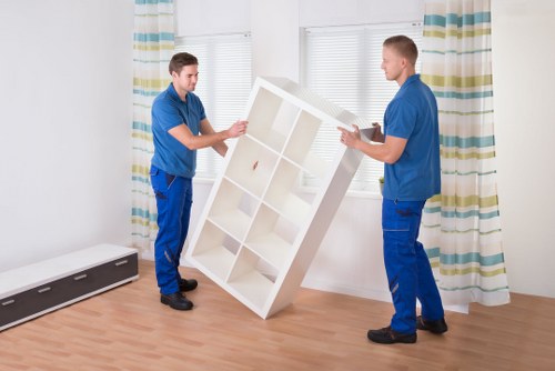Local Kennington storage location for flexible temporary storage needs
